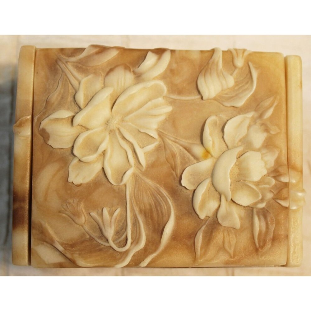 Avondale Small Trinket Box Brown Beige Genuine Crushed Glass Smooth Finish 3D